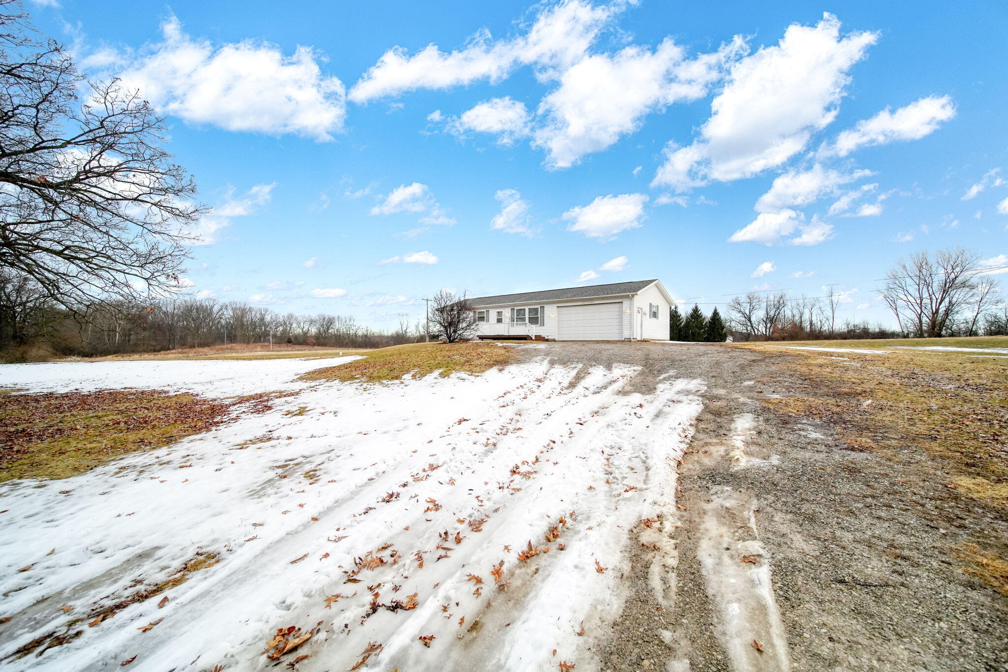 1930 East Kimmel Road Jackson, MI 49201 - Photo 2 of 37 1