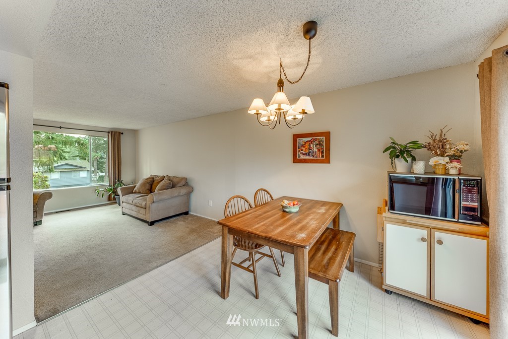 615 216th Street Southwest Bothell, WA 98021 - Photo 13 of 37