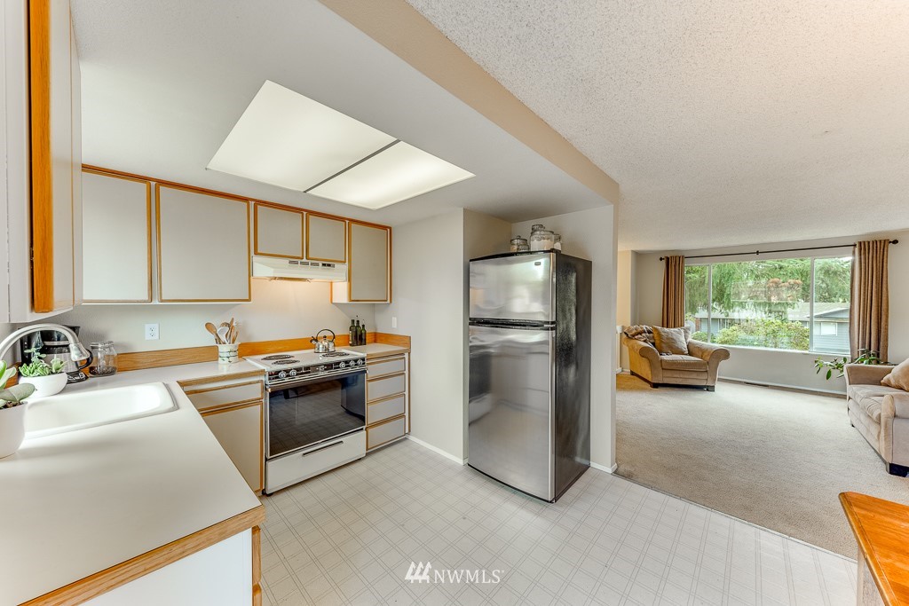 615 216th Street Southwest Bothell, WA 98021 - Photo 15 of 37