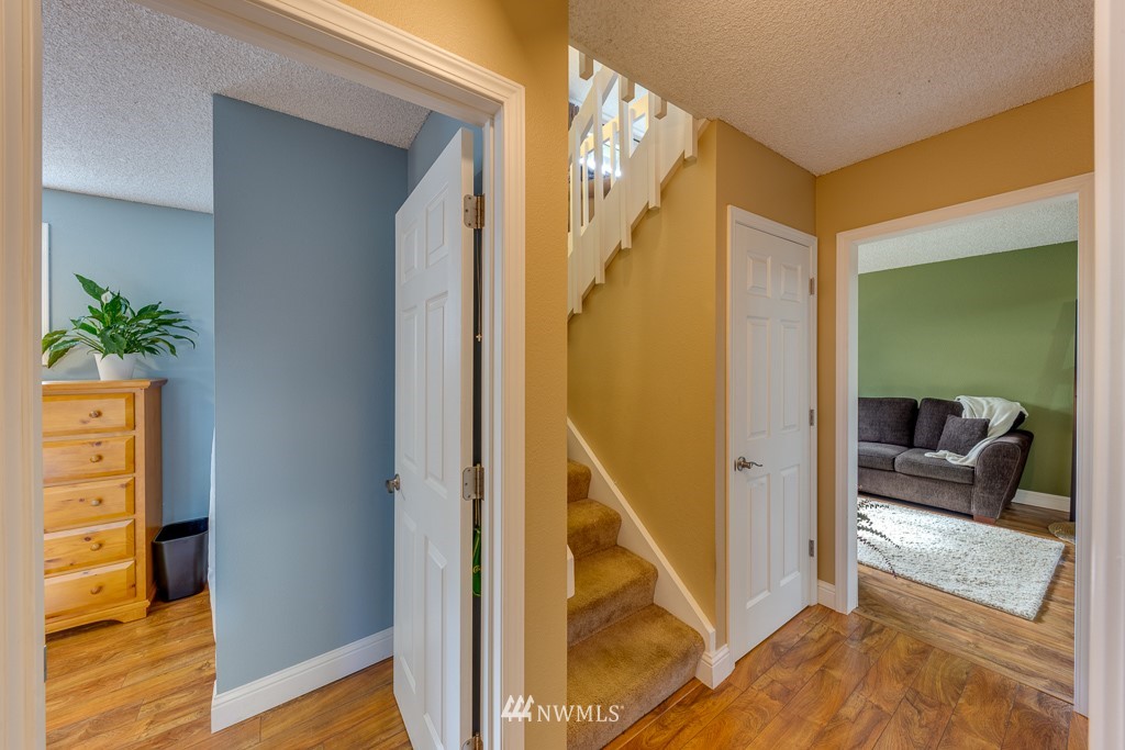 615 216th Street Southwest Bothell, WA 98021 - Photo 22 of 37