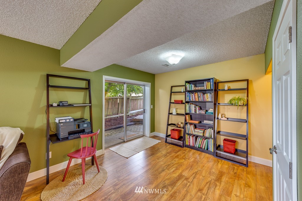 615 216th Street Southwest Bothell, WA 98021 - Photo 23 of 37