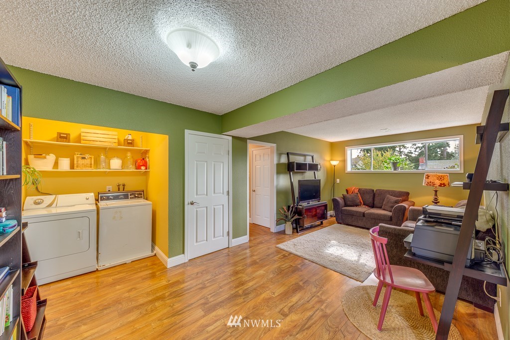 615 216th Street Southwest Bothell, WA 98021 - Photo 24 of 37