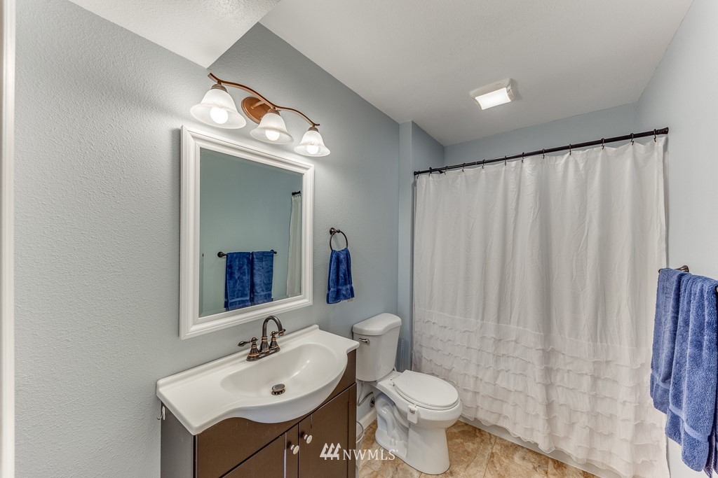 615 216th Street Southwest Bothell, WA 98021 - Photo 29 of 37