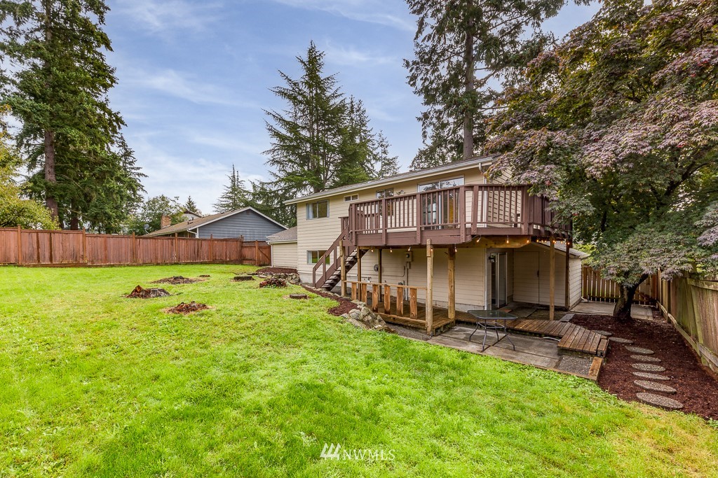 615 216th Street Southwest Bothell, WA 98021 - Photo 32 of 37