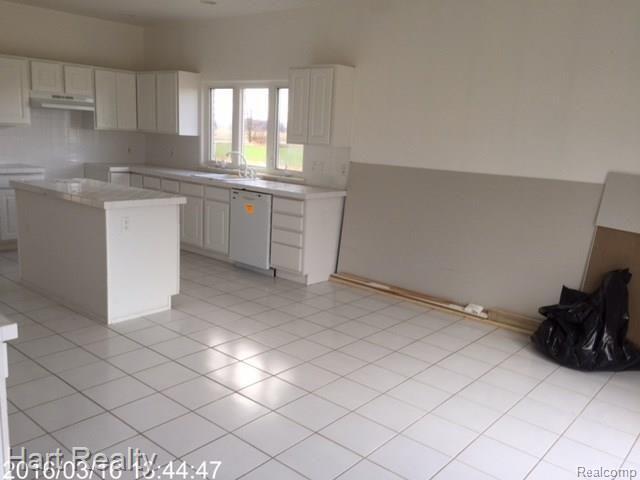 13430 Burt Road Emmett, MI 48022 - Photo 11 of 19 IMG_0885.JPG