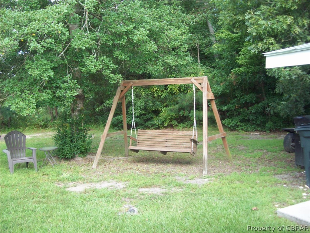 955 Ridge Road Cobbs Creek, VA 23035 - Photo 7 of 16