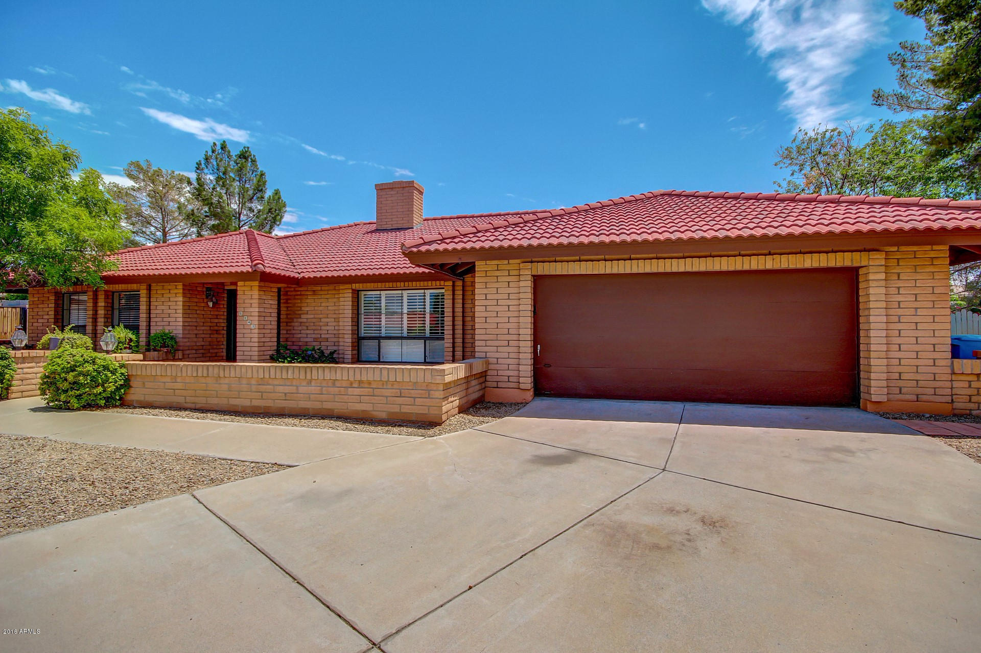 1143 East Redfield Road Phoenix, AZ 85022 - Photo 3 of 37 Redfield (3)