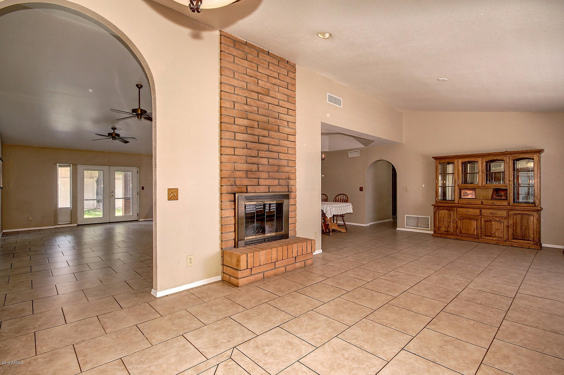 1143 East Redfield Road Phoenix, AZ 85022 - Photo 5 of 37 Redfield (5)