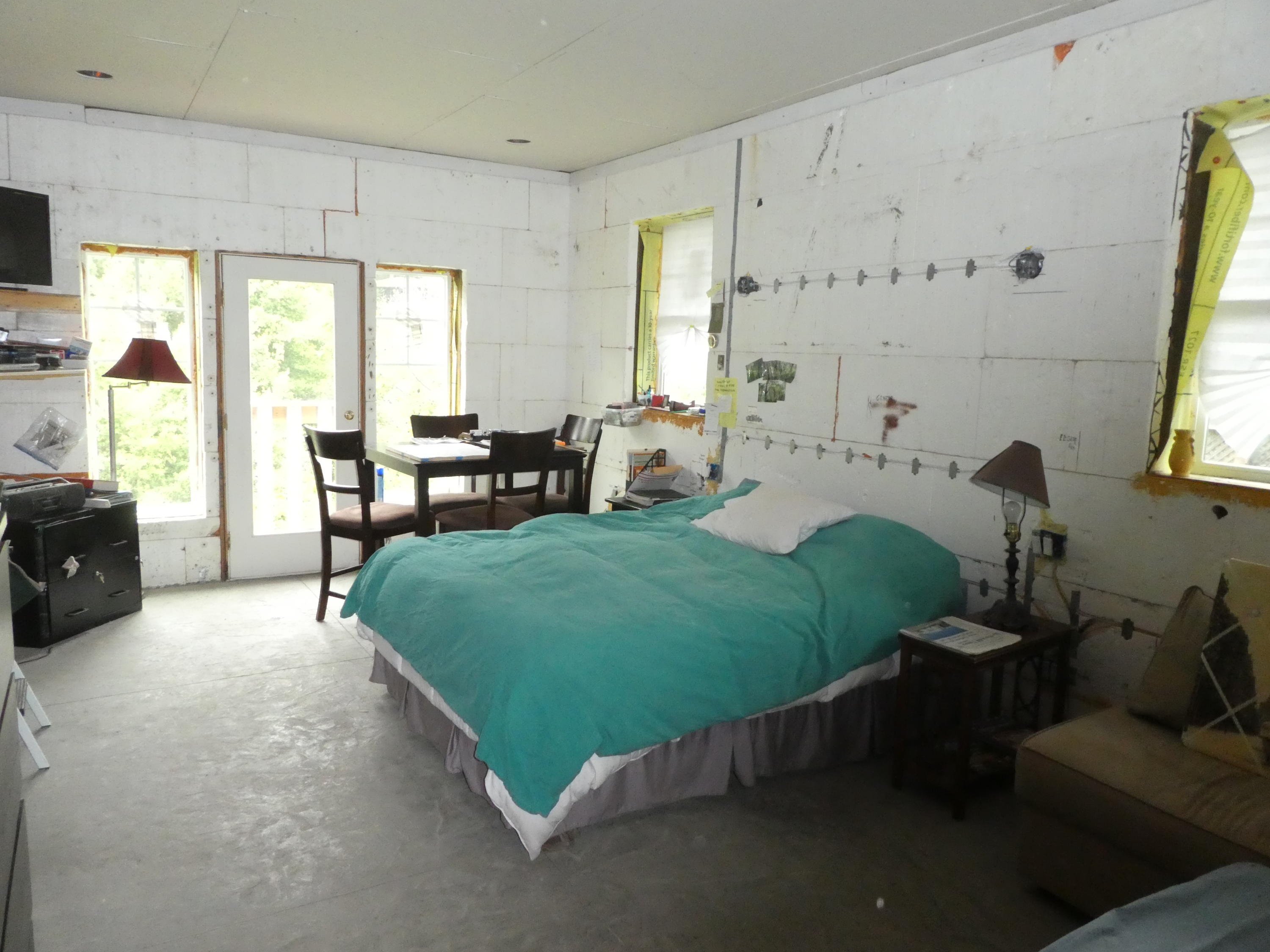 844 Spring Road Shelter Cove, CA 95589 - Photo 30 of 43 Master Bed
