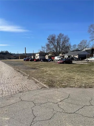 $75,000 | 11-th 11-th Street, Beaver Falls, PA 15010