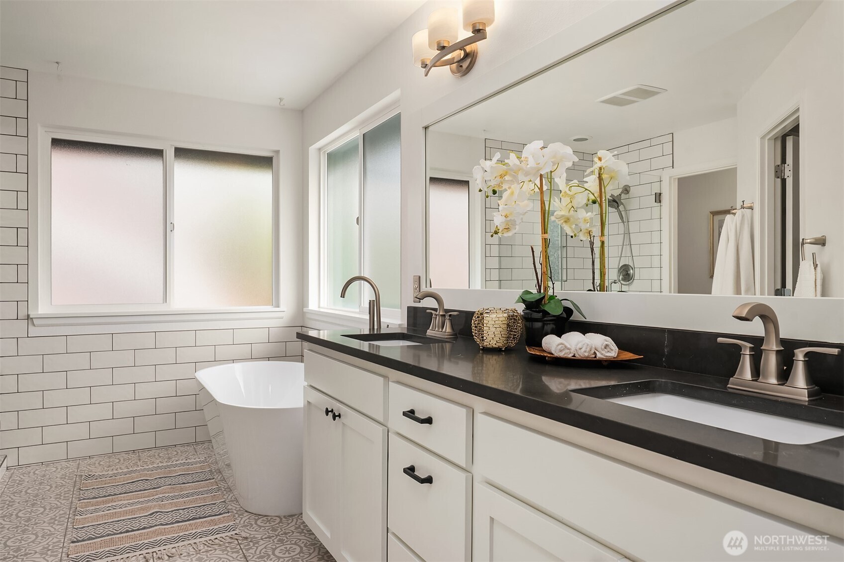 5709 Northeast 3rd Place Renton, WA 98059 - Photo 28 of 40