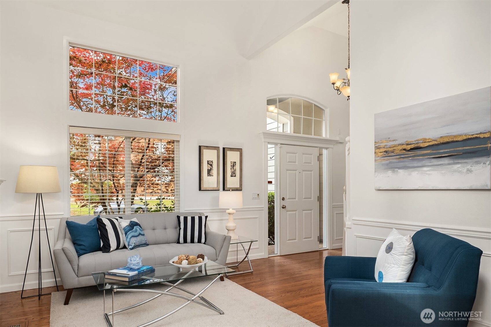 5709 Northeast 3rd Place Renton, WA 98059 - Photo 8 of 40