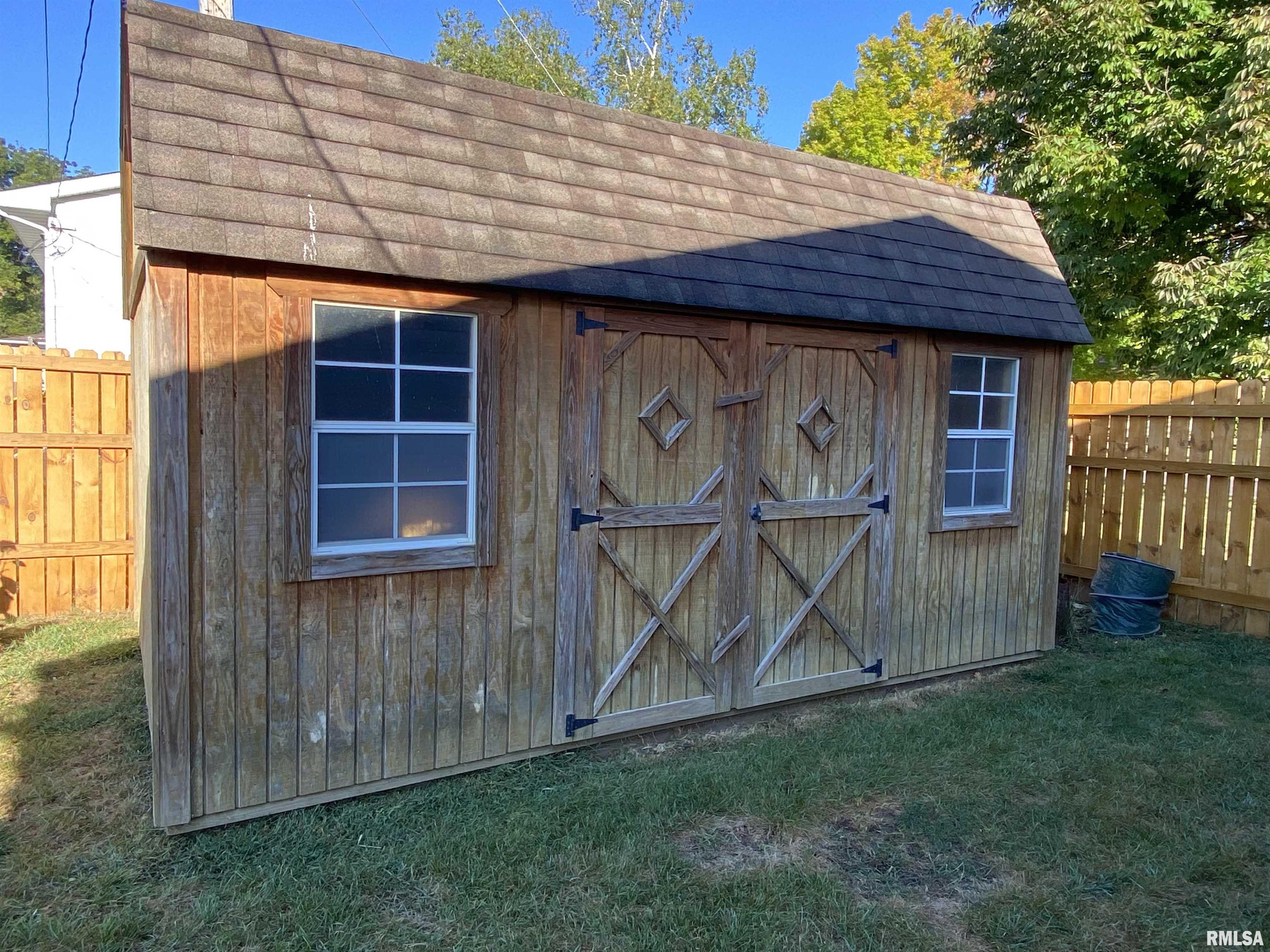 1218 Brookhill Road Peoria, IL 61615 - Photo 24 of 34 Gallery Image 24