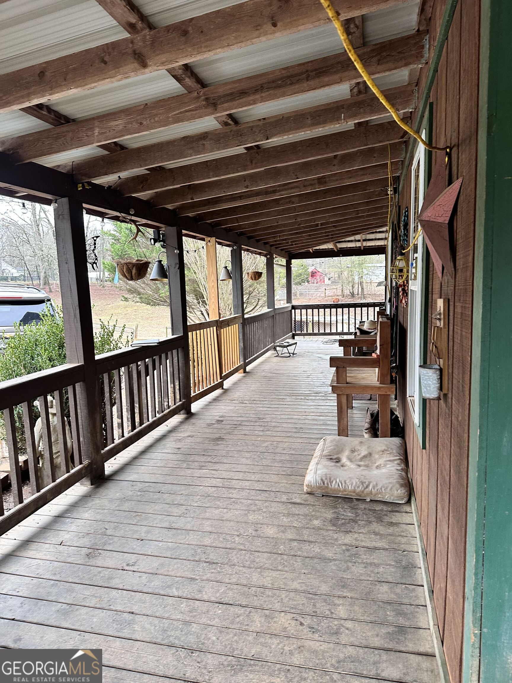 2015 Highway 59 Commerce, GA 30529 - Photo 7 of 27 a view of entryway with wooden floor
