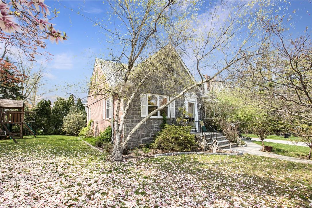 150 Ferndale Road Scarsdale, NY 10583 - Photo 1 of 1 Welcome Home to 150 Ferndale Road in Scarsdale