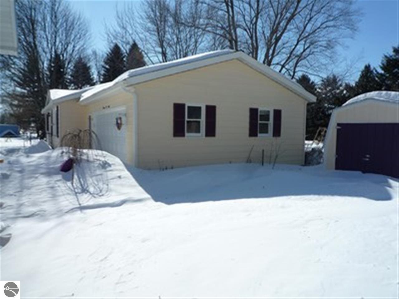 7530 South Mission Road Mount Pleasant, MI 48858 - Photo 20 of 22 1780869-20.JPG