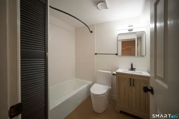 $1,950 | 440 Prospect Street, Unit 2, New Haven, CT 06511