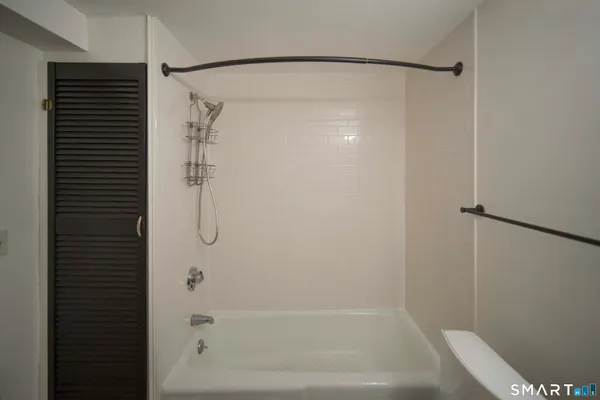 $1,950 | 440 Prospect Street, Unit 2, New Haven, CT 06511