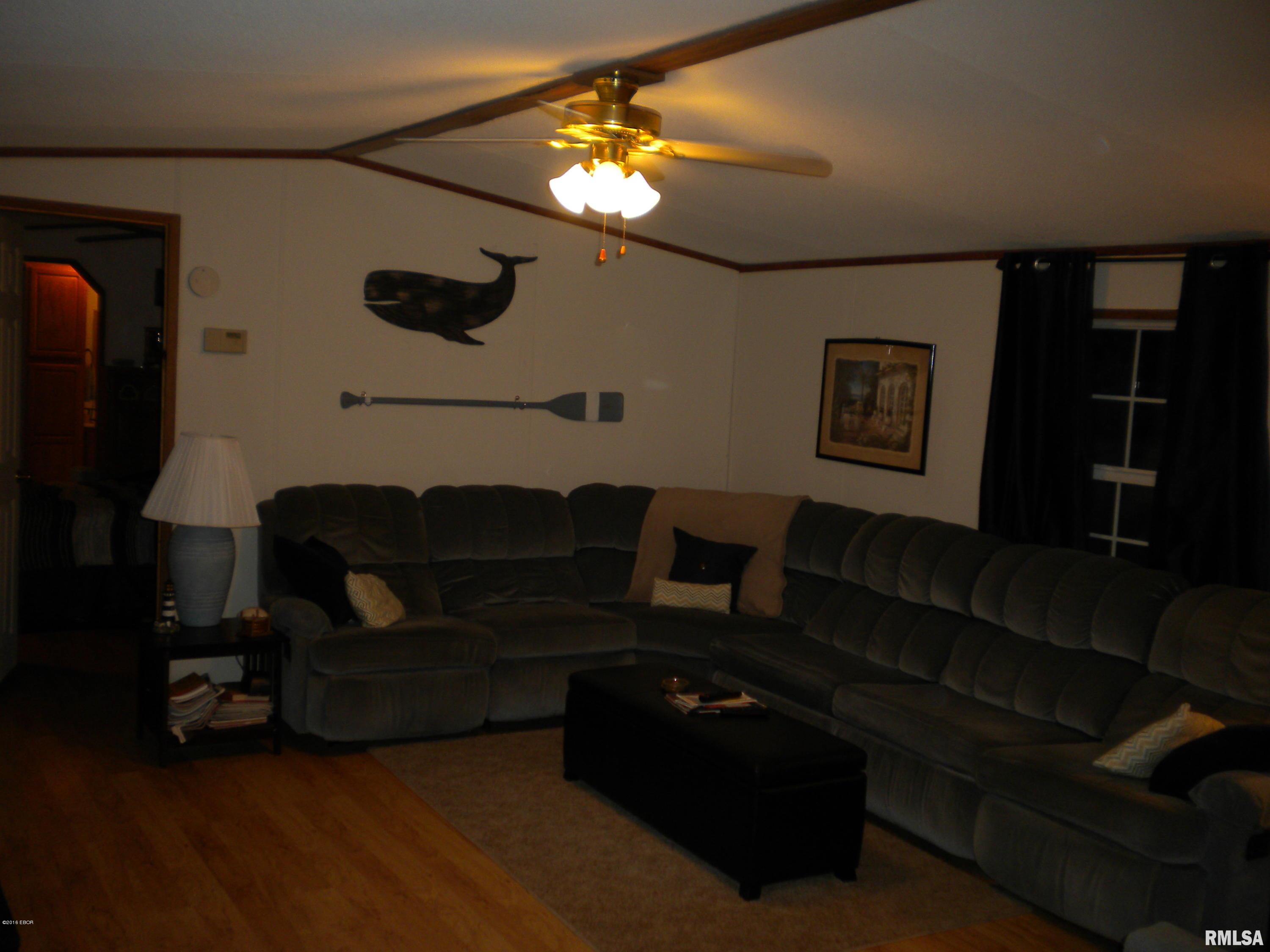 1690 Dewey Road Eldorado, IL 62930 - Photo 24 of 42 Gallery Image 24
