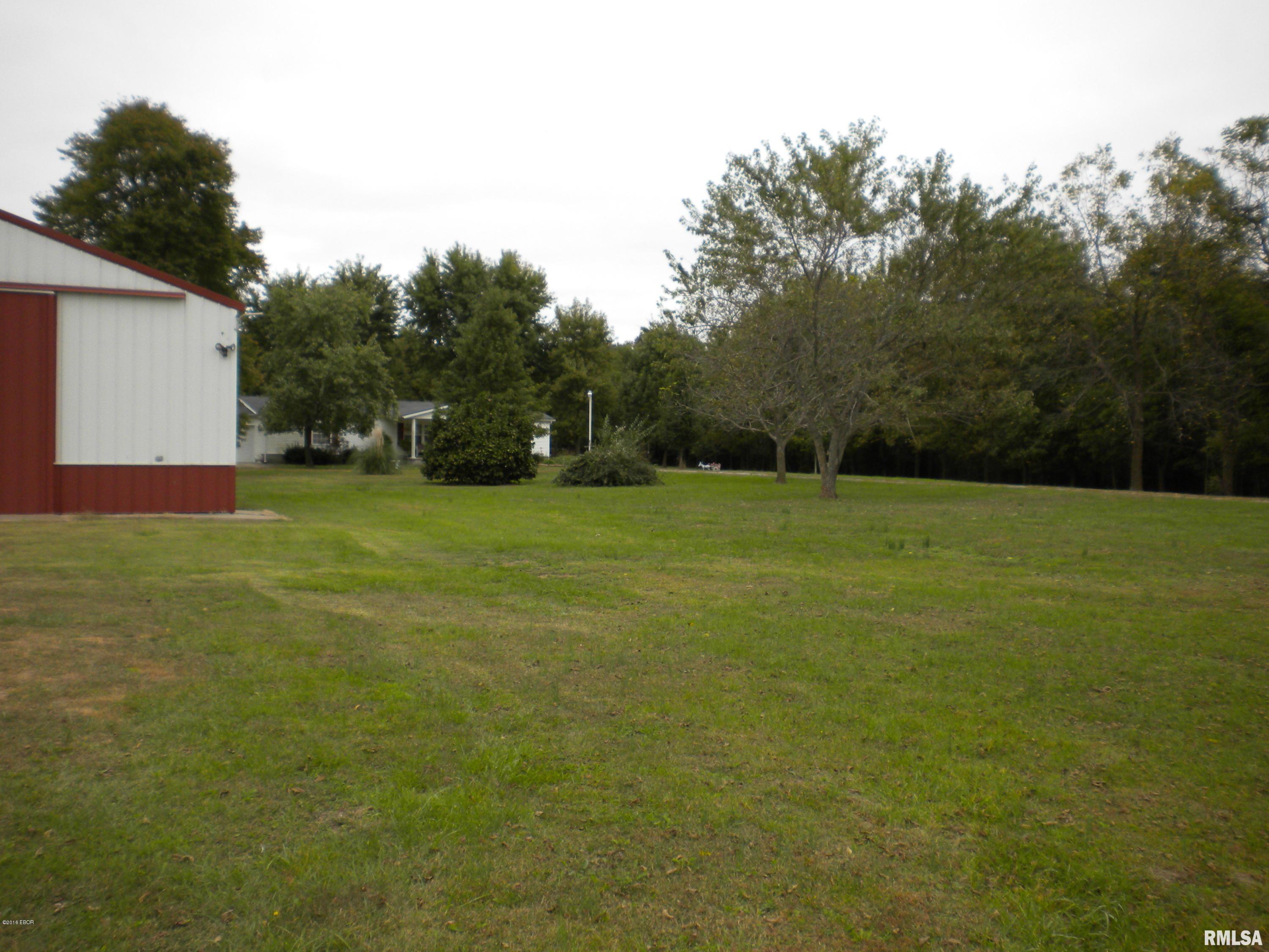 1690 Dewey Road Eldorado, IL 62930 - Photo 34 of 42 Gallery Image 34