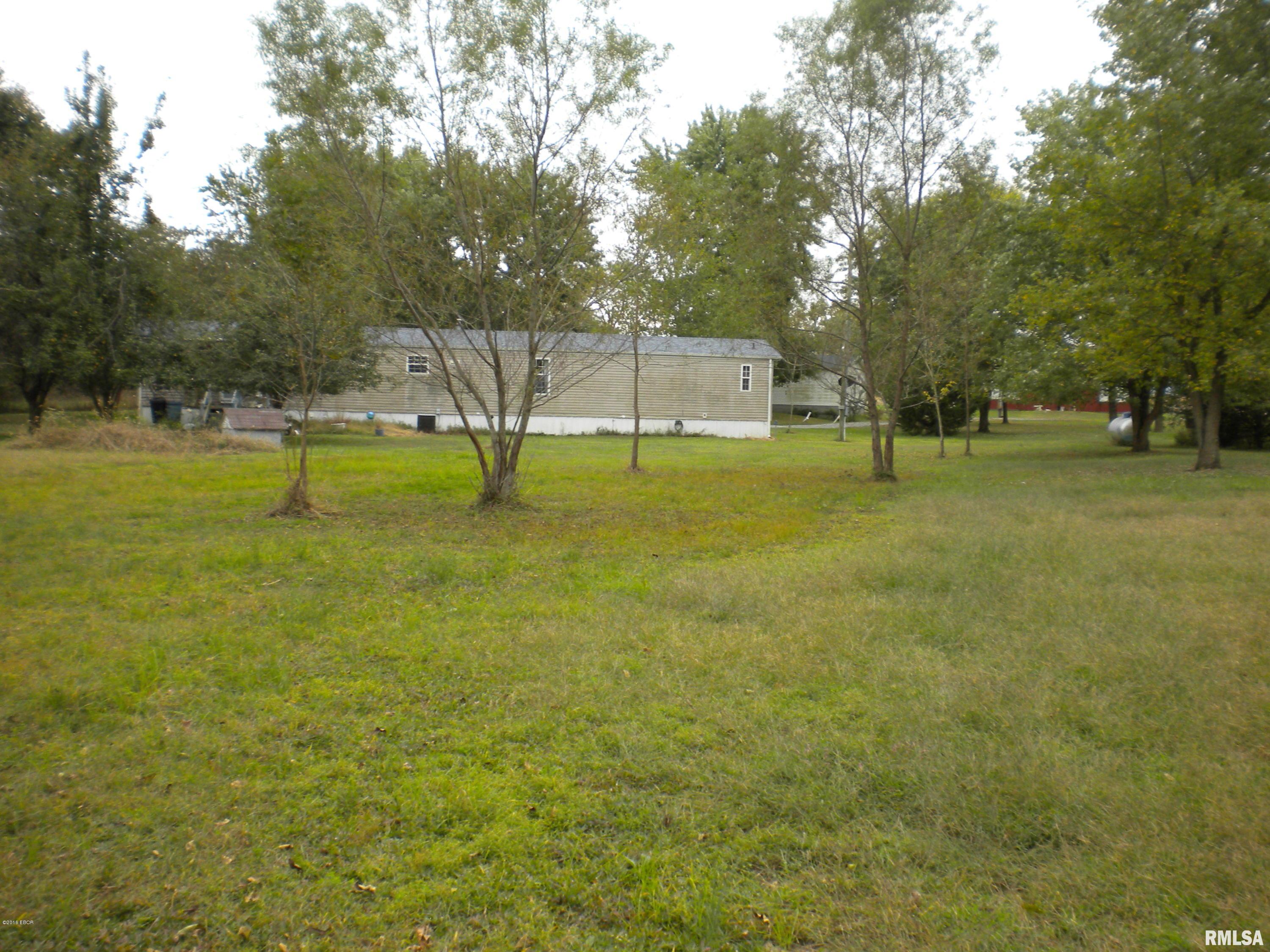 1690 Dewey Road Eldorado, IL 62930 - Photo 40 of 42 Gallery Image 40