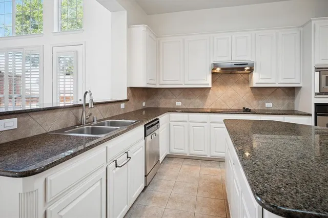 $3,490 | 2329 All Saints Lane, Plano, TX 75025