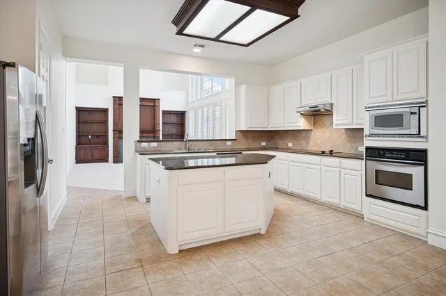 $3,490 | 2329 All Saints Lane, Plano, TX 75025