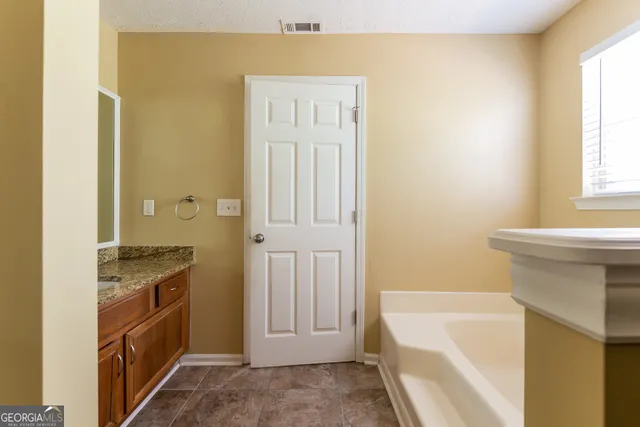 $1,715 | 6805 Silver Maple Drive, Rex, GA 30273