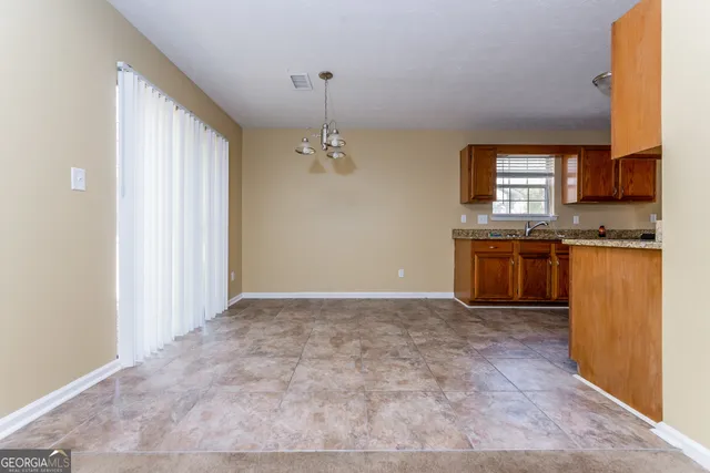 $1,715 | 6805 Silver Maple Drive, Rex, GA 30273