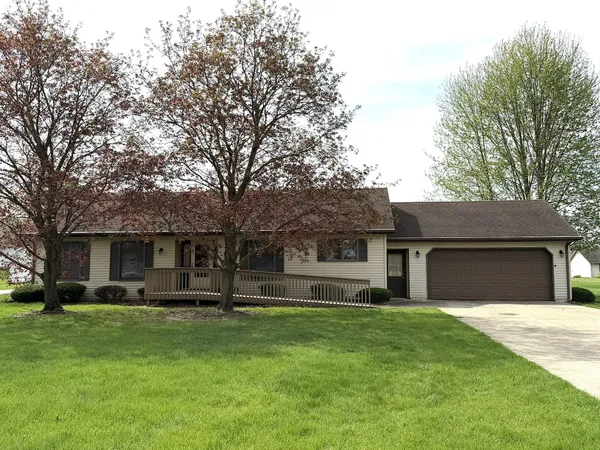 $279,900 | 8923 Luann Drive South, Demotte, IN 46310