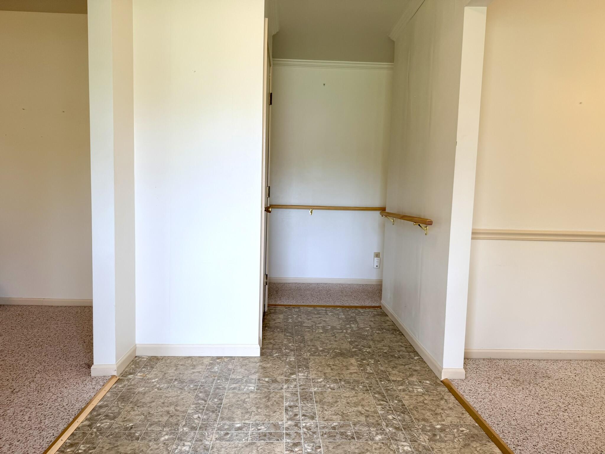 8923 Luann Drive South Demotte, IN 46310 - Photo 18 of 42 2048x1536