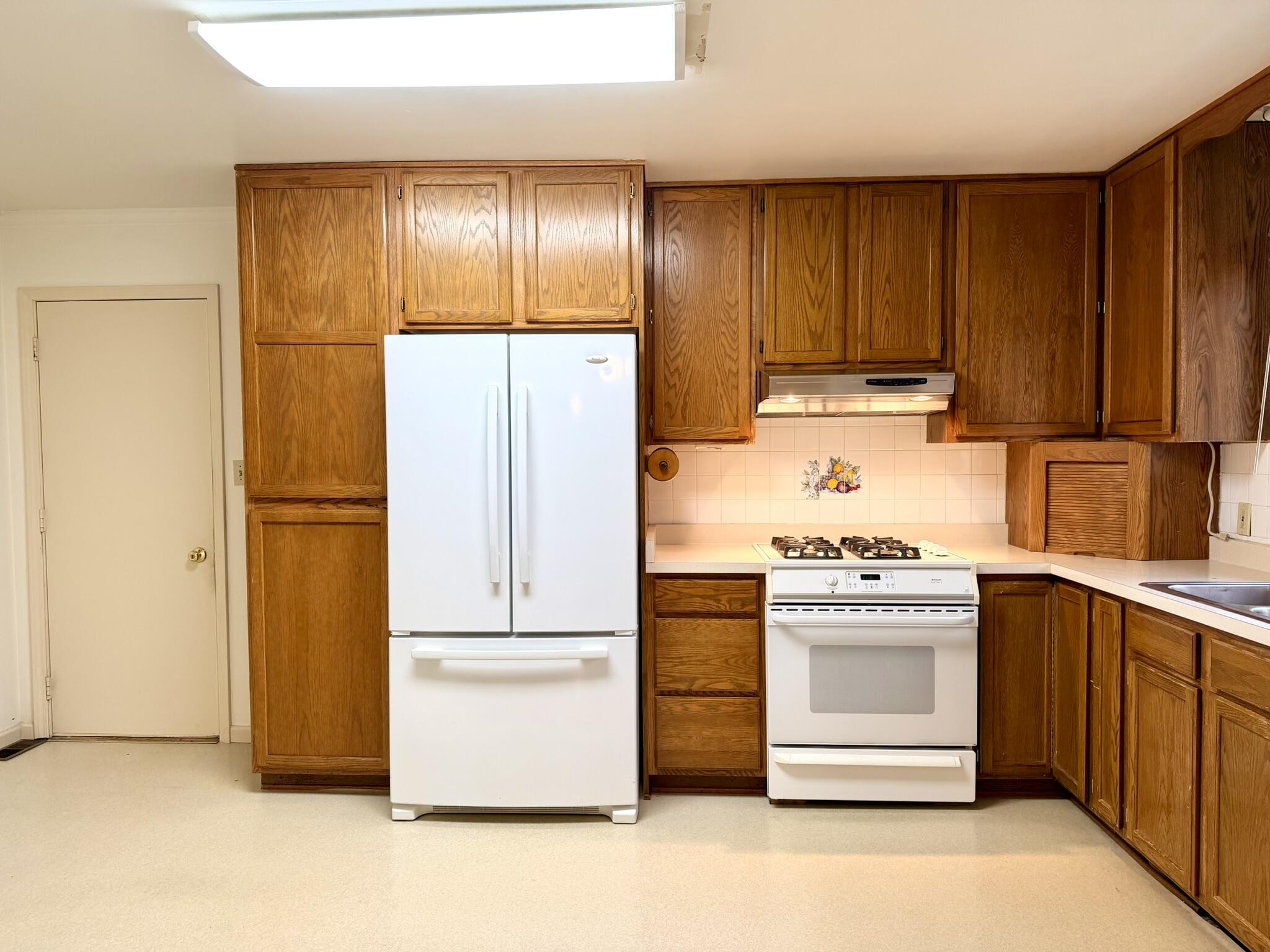 8923 Luann Drive South Demotte, IN 46310 - Photo 27 of 42 2048x1536