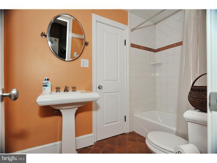 66 Savage Road Pottstown, PA 19465 - Photo 17 of 25 Bathroom