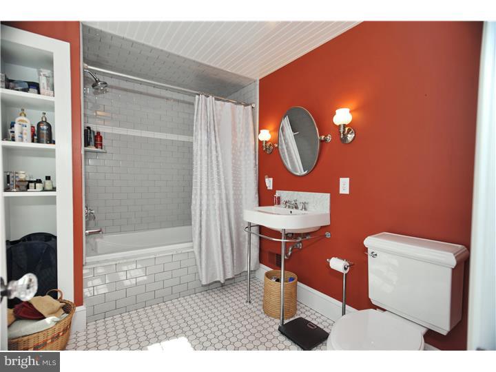 66 Savage Road Pottstown, PA 19465 - Photo 22 of 25 Bathroom
