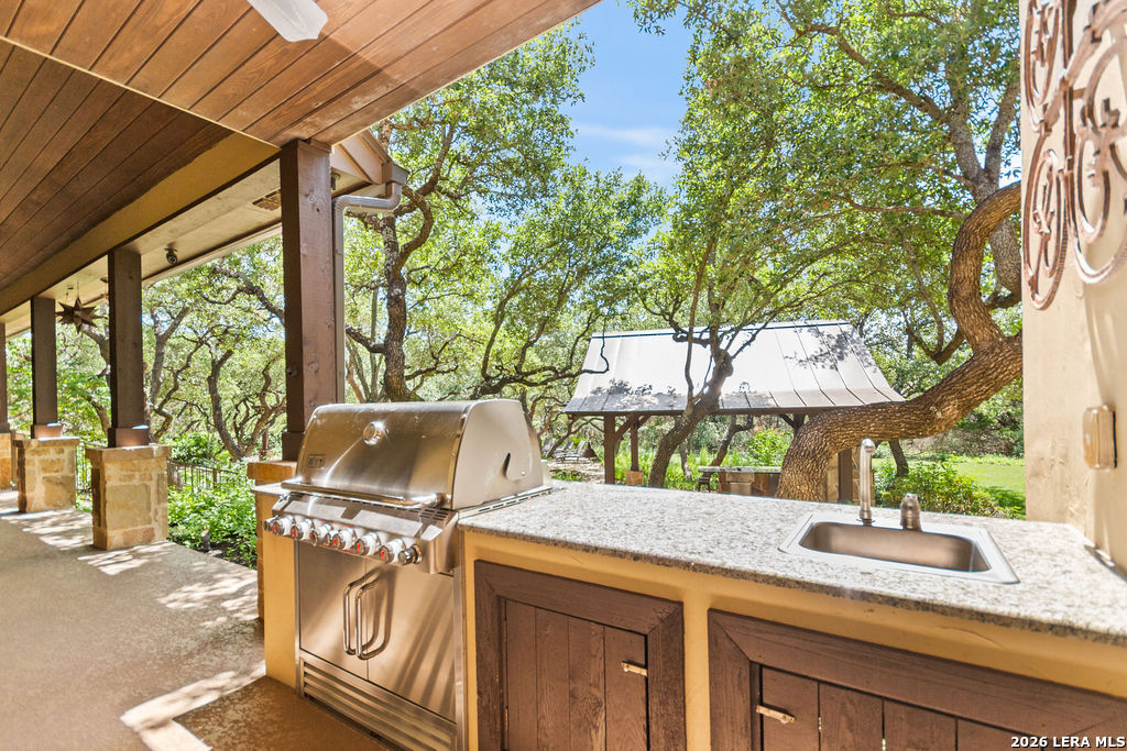 25 Stone Terrace Fair Oaks Ranch, TX 78015 - Photo 72 of 95