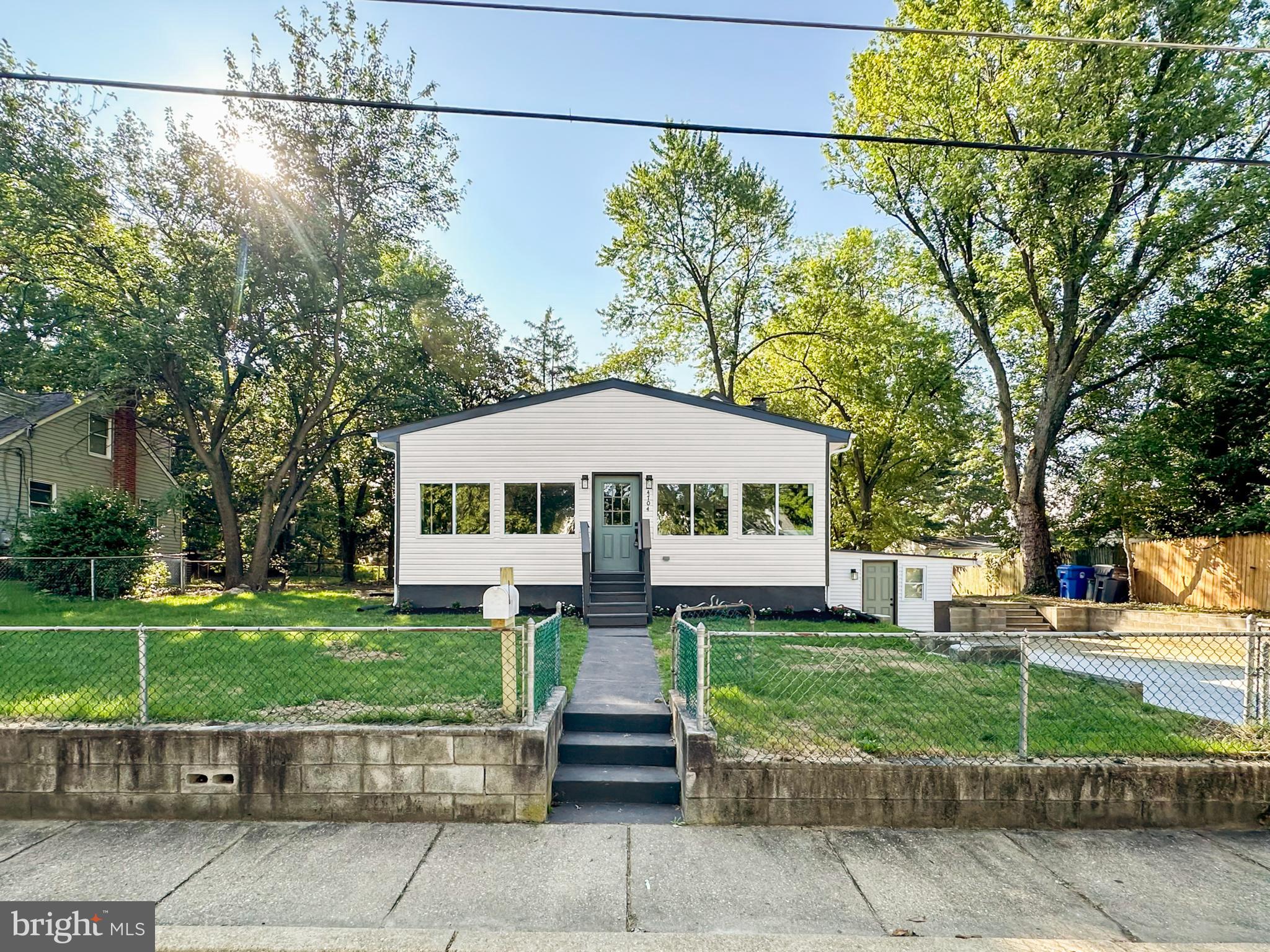 4704 Beauford Road Morningside, MD 20746 - Photo 2 of 28 Welcome HOME!