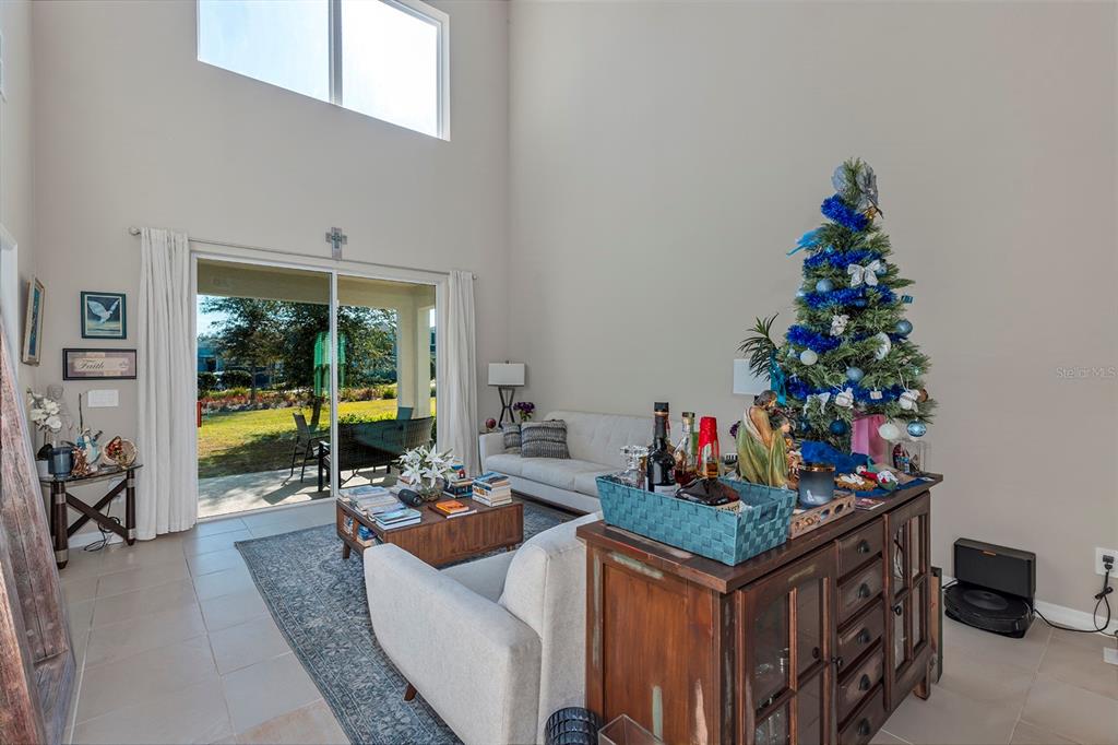 2722 Surf Top Road Clermont, FL 34711 - Photo 10 of 40