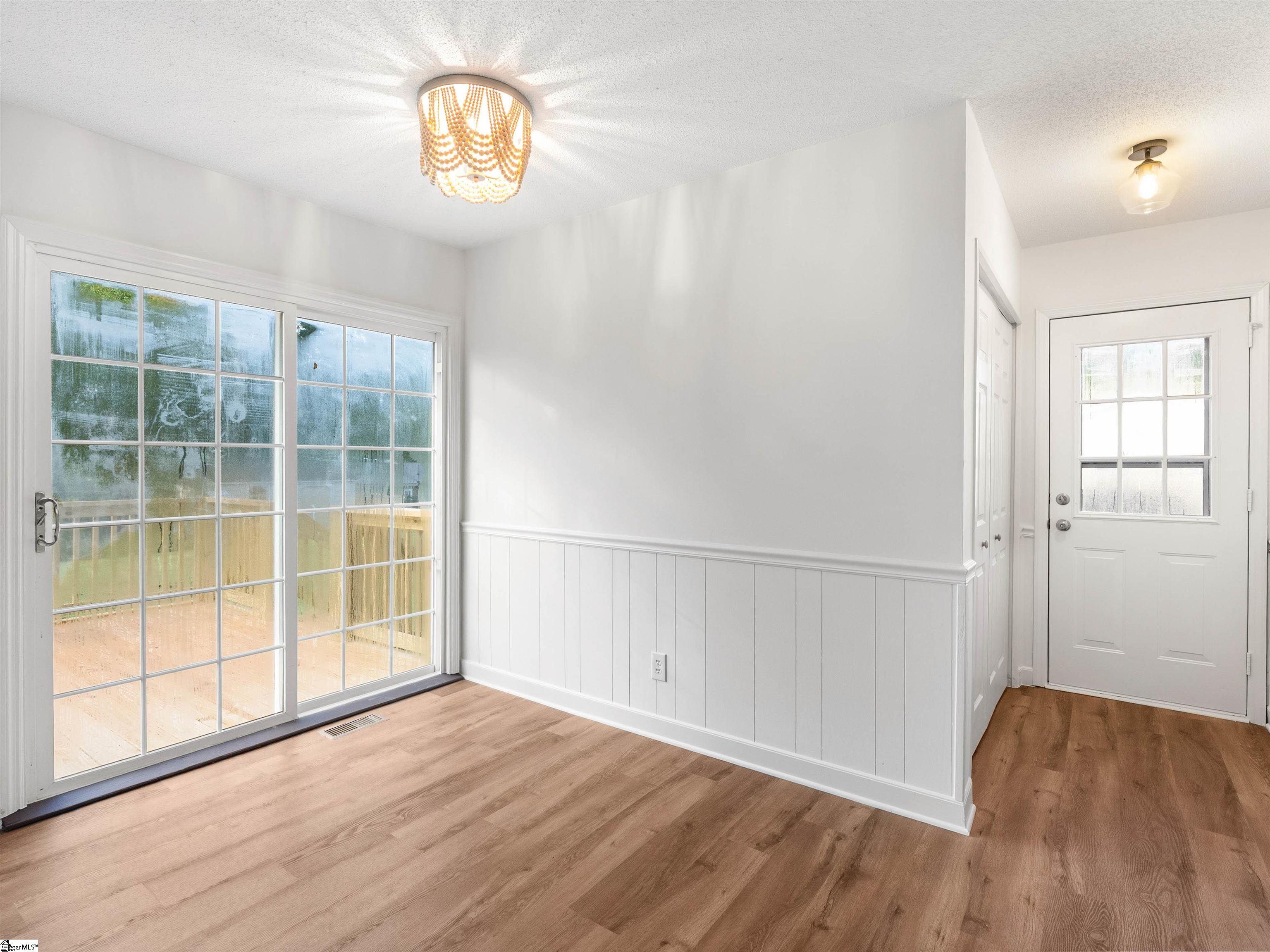 130 Pine Street Campobello, SC 29322 - Photo 12 of 39