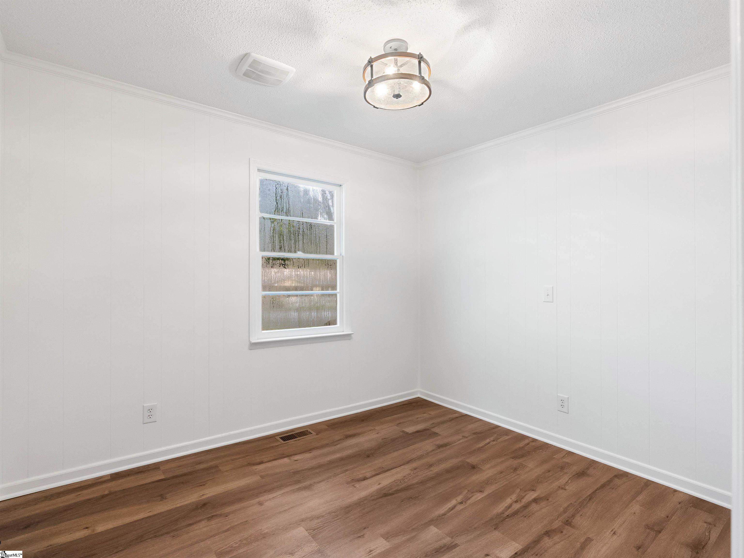 130 Pine Street Campobello, SC 29322 - Photo 14 of 39