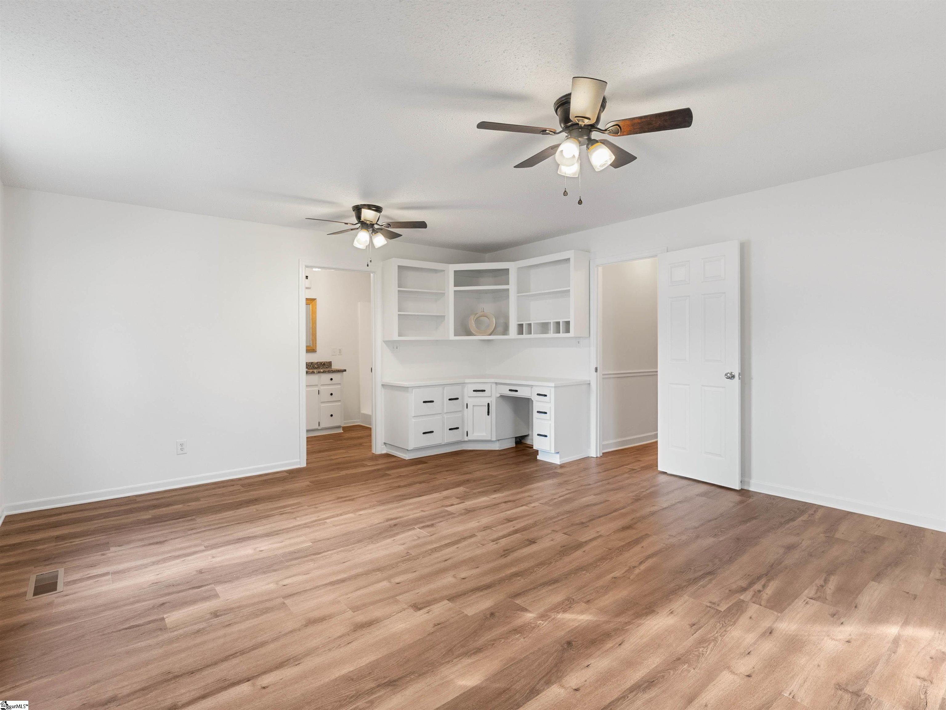 130 Pine Street Campobello, SC 29322 - Photo 24 of 39