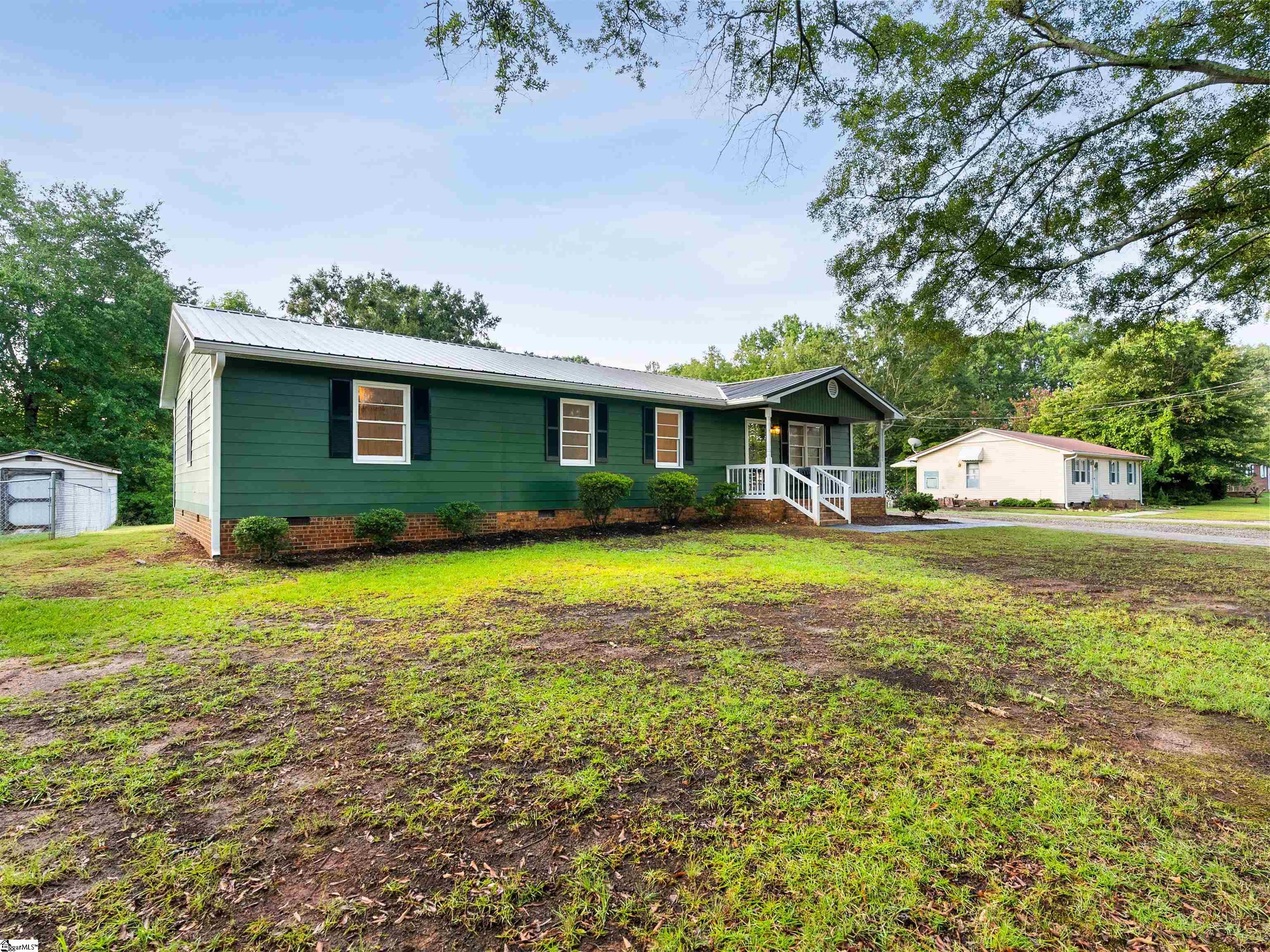 130 Pine Street Campobello, SC 29322 - Photo 33 of 39