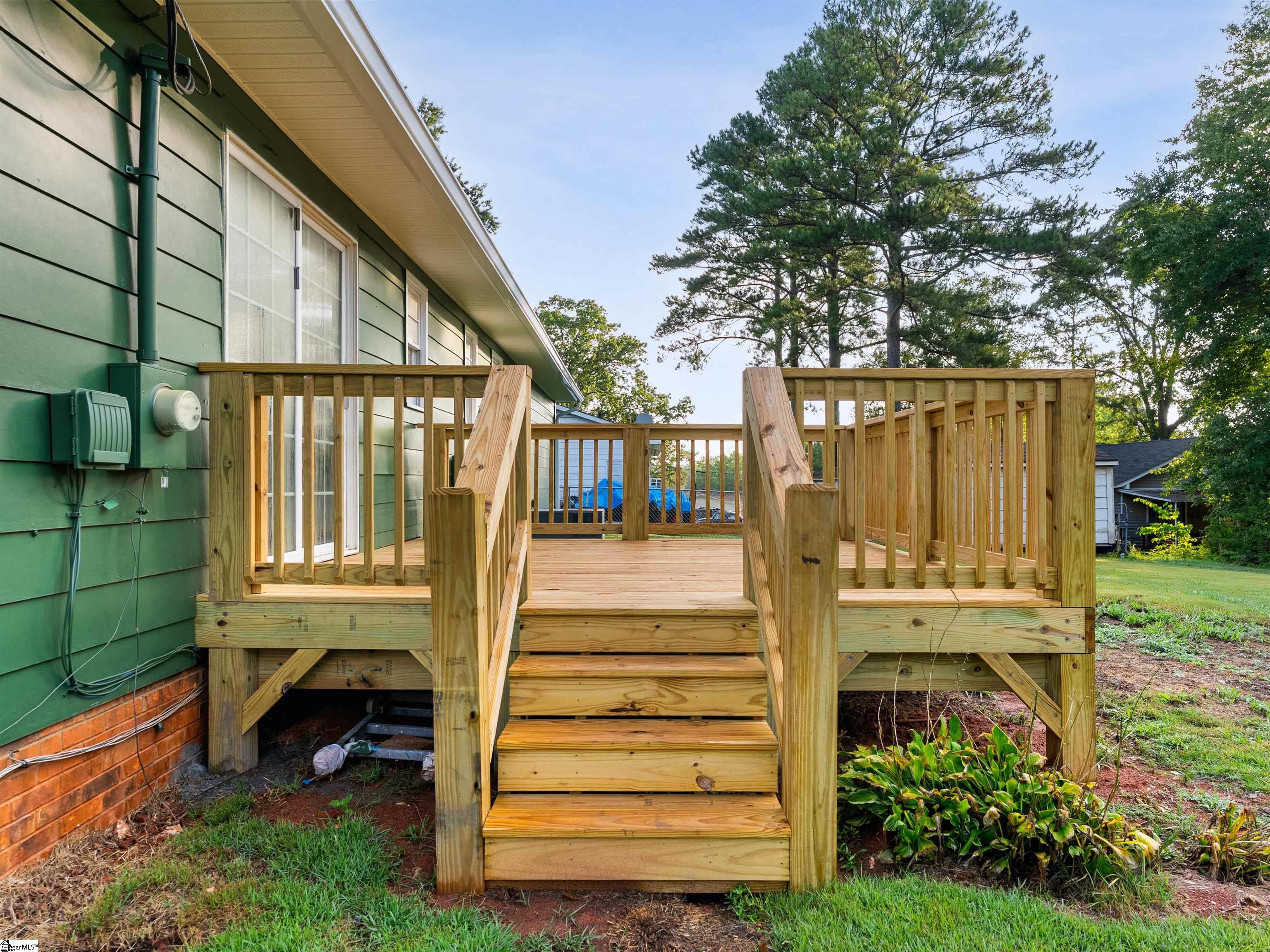 130 Pine Street Campobello, SC 29322 - Photo 35 of 39