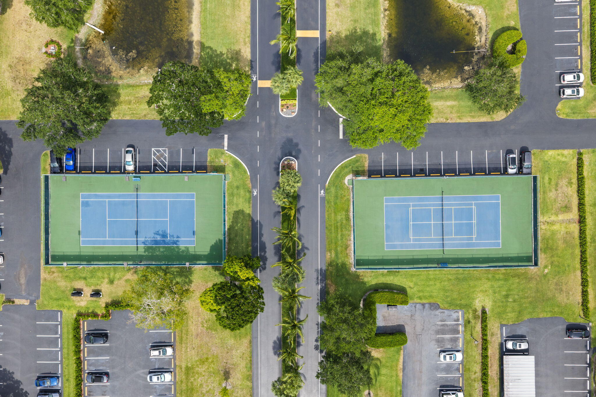 5701 Camino Del Sol, Unit 104 Boca Raton, FL 33433 - Photo 31 of 34 tenis courts aerial view