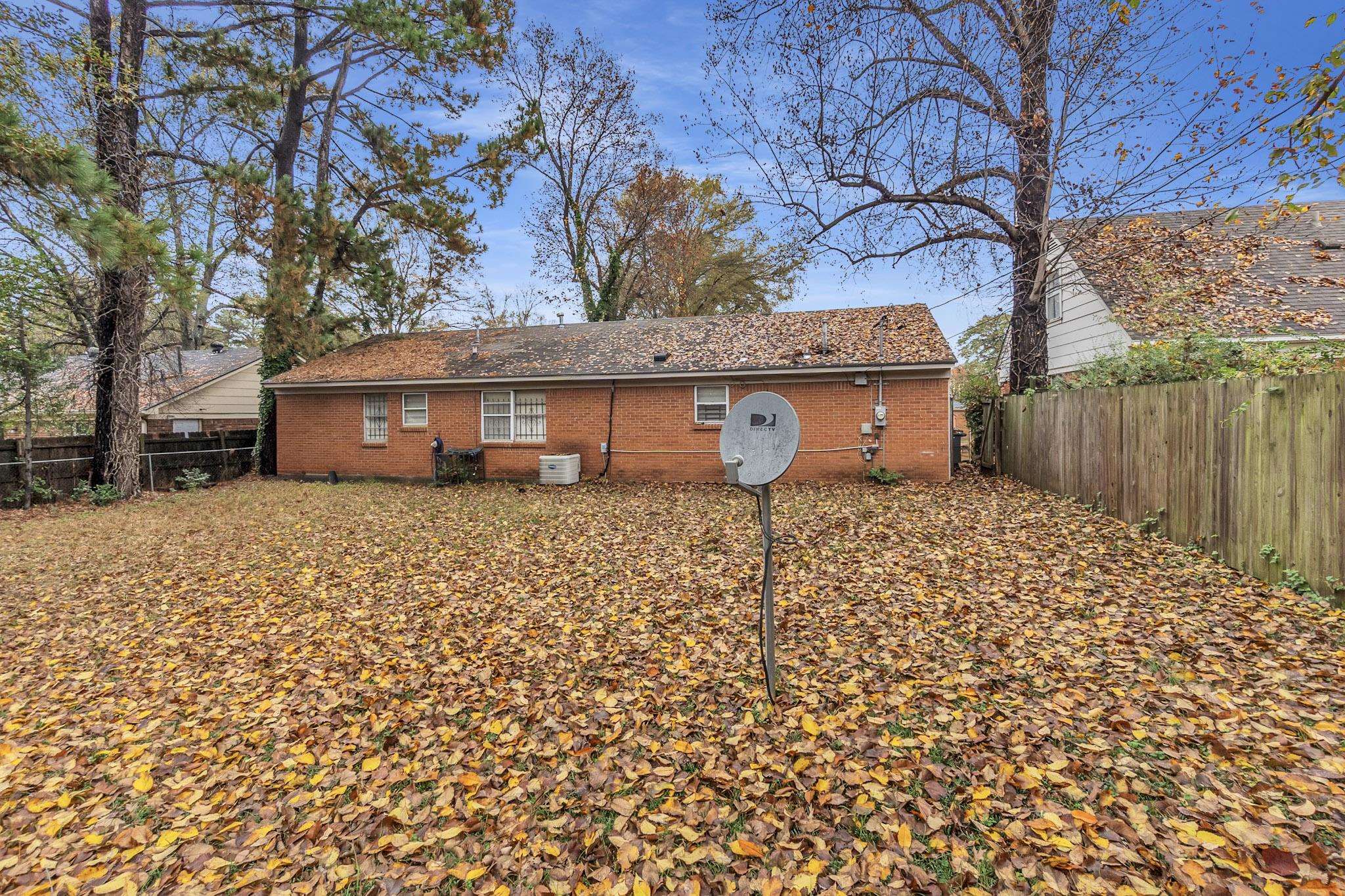 4905 Fernbrook Drive Memphis, TN 38118 - Photo 8 of 9 a house view with a outdoor space