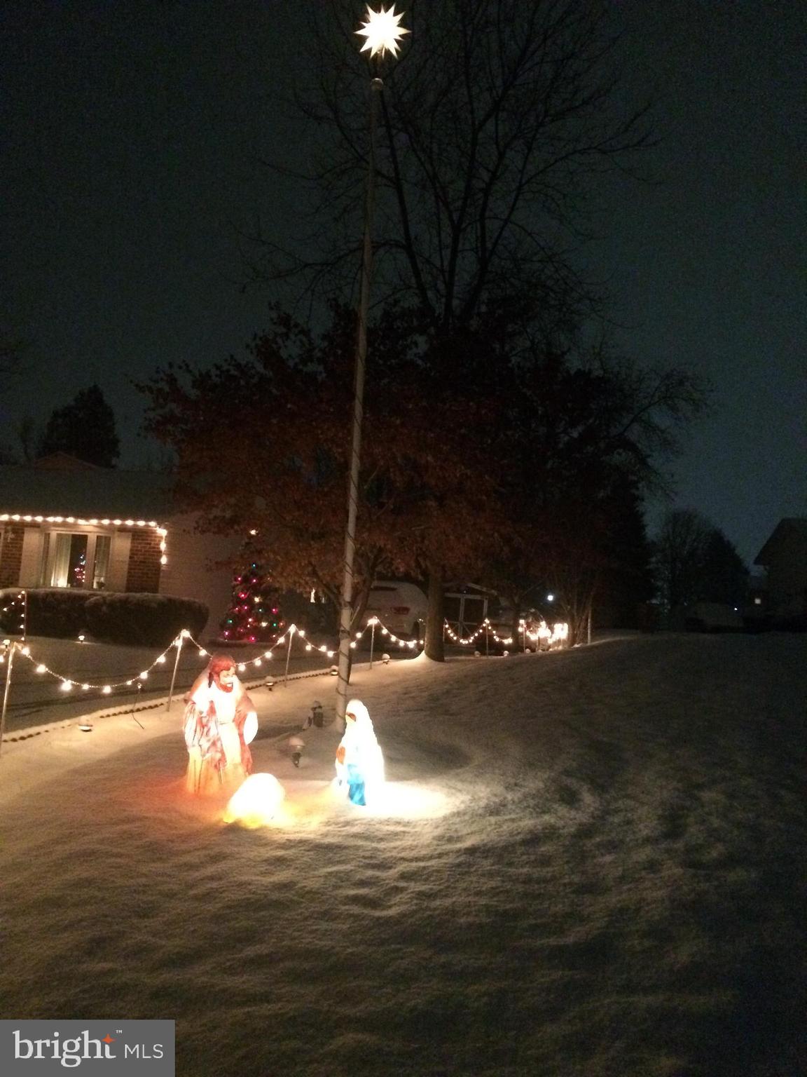 1113 Ashbridge Road West Chester, PA 19380 - Photo 35 of 35 Christmas