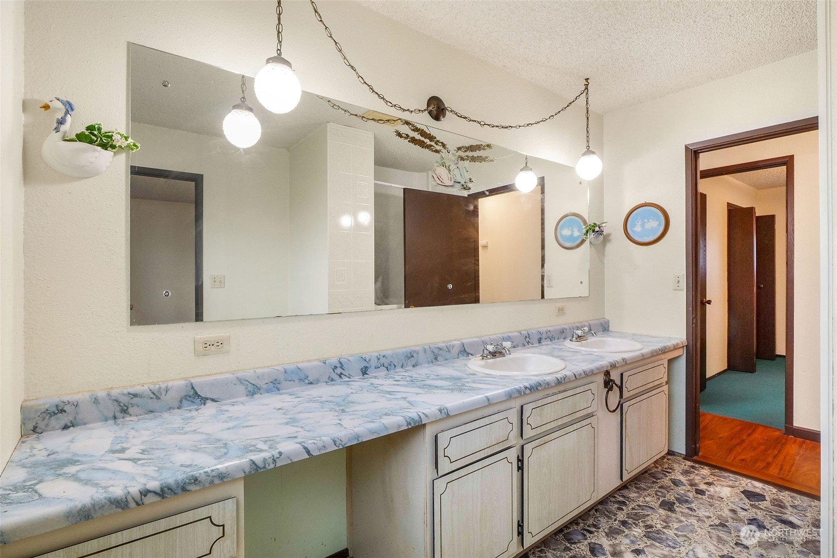 7589 Redmond Road Northeast Moses Lake, WA 98837 - Photo 18 of 29 Gallery Image 18