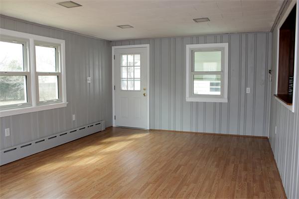 47 Ravenwood Street Springfield, MA 01119 - Photo 11 of 30