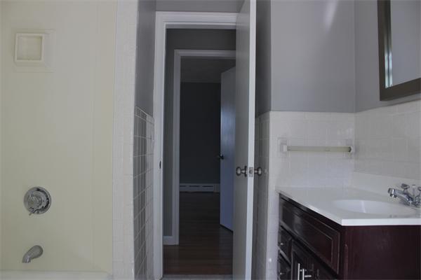 47 Ravenwood Street Springfield, MA 01119 - Photo 17 of 30