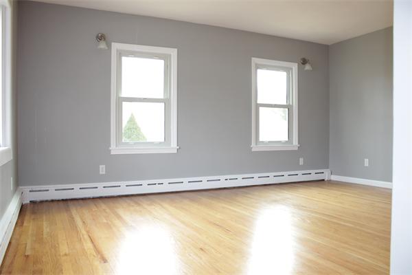 47 Ravenwood Street Springfield, MA 01119 - Photo 10 of 30