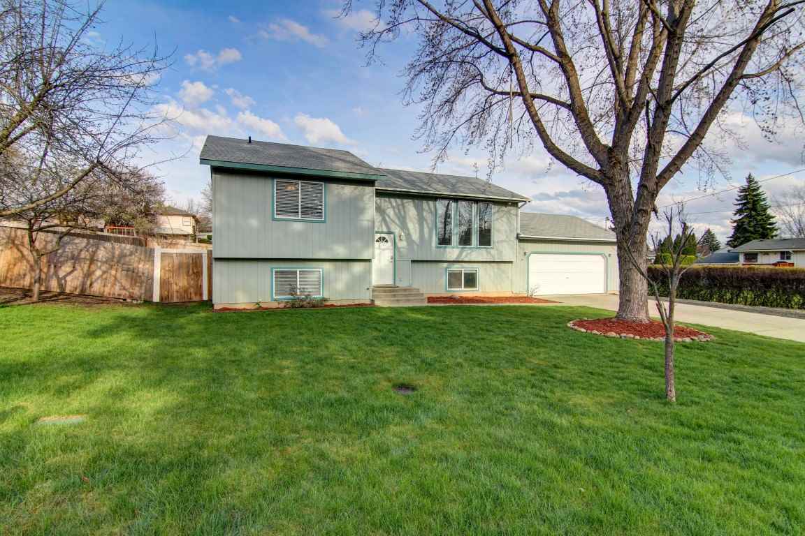 1114 North Skipworth Road Spokane Valley, WA 99206 - Photo 2 of 20 Gallery Image 2